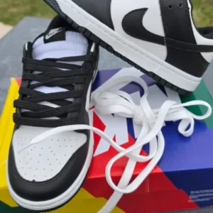 WhatsApp Image 2026-10-22 at 18.06.27 Nike Dunk Low Panda